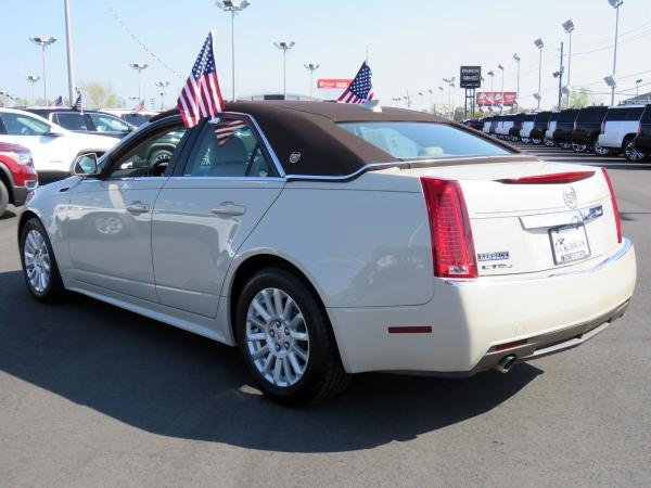 Used 2011 Cadillac CTS Sedan Luxury AWD for sale Sold at F.C. Kerbeck Aston Martin in Palmyra NJ 08065 4