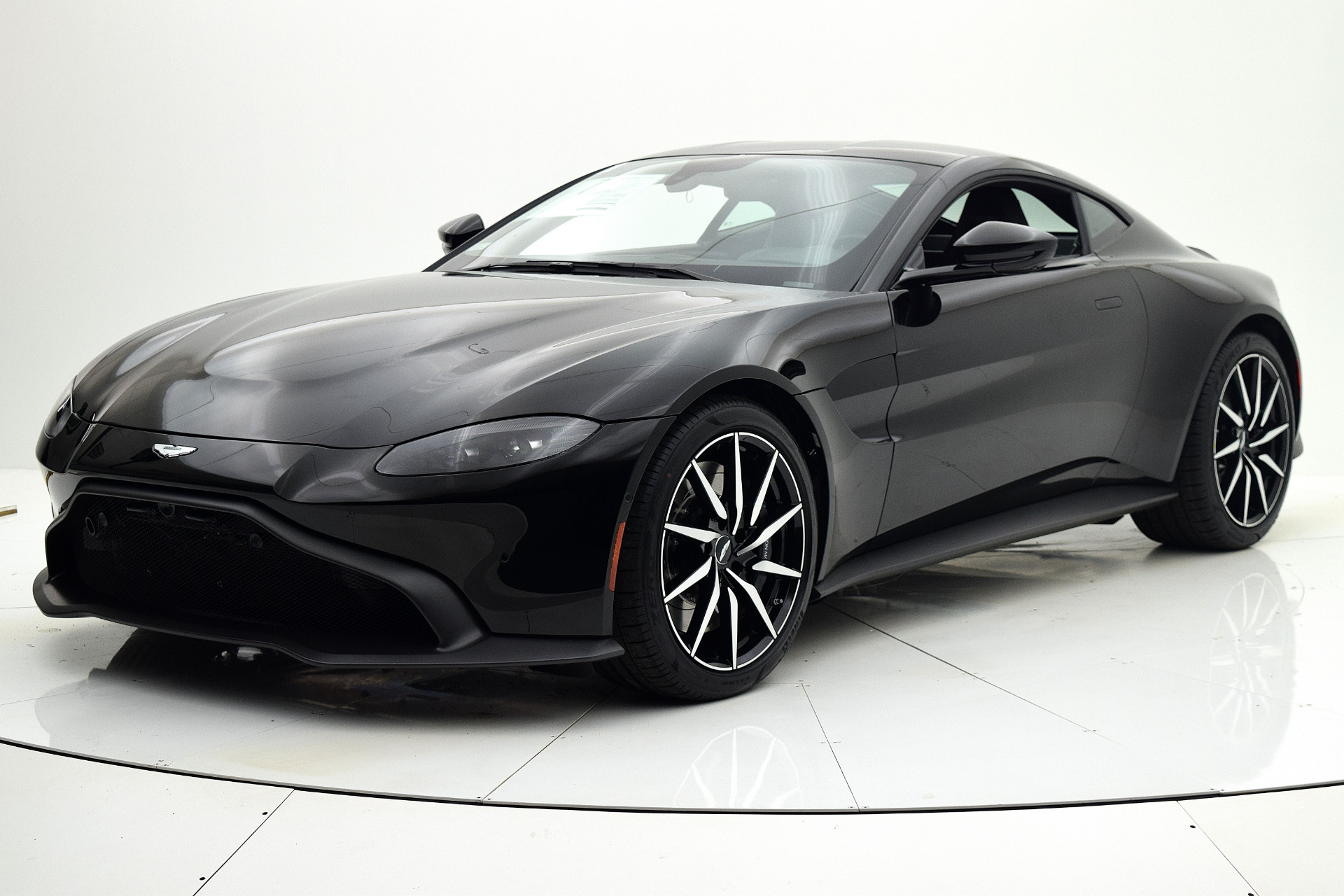 New 2019 Aston Martin Vantage for sale Sold at F.C. Kerbeck Aston Martin in Palmyra NJ 08065 2