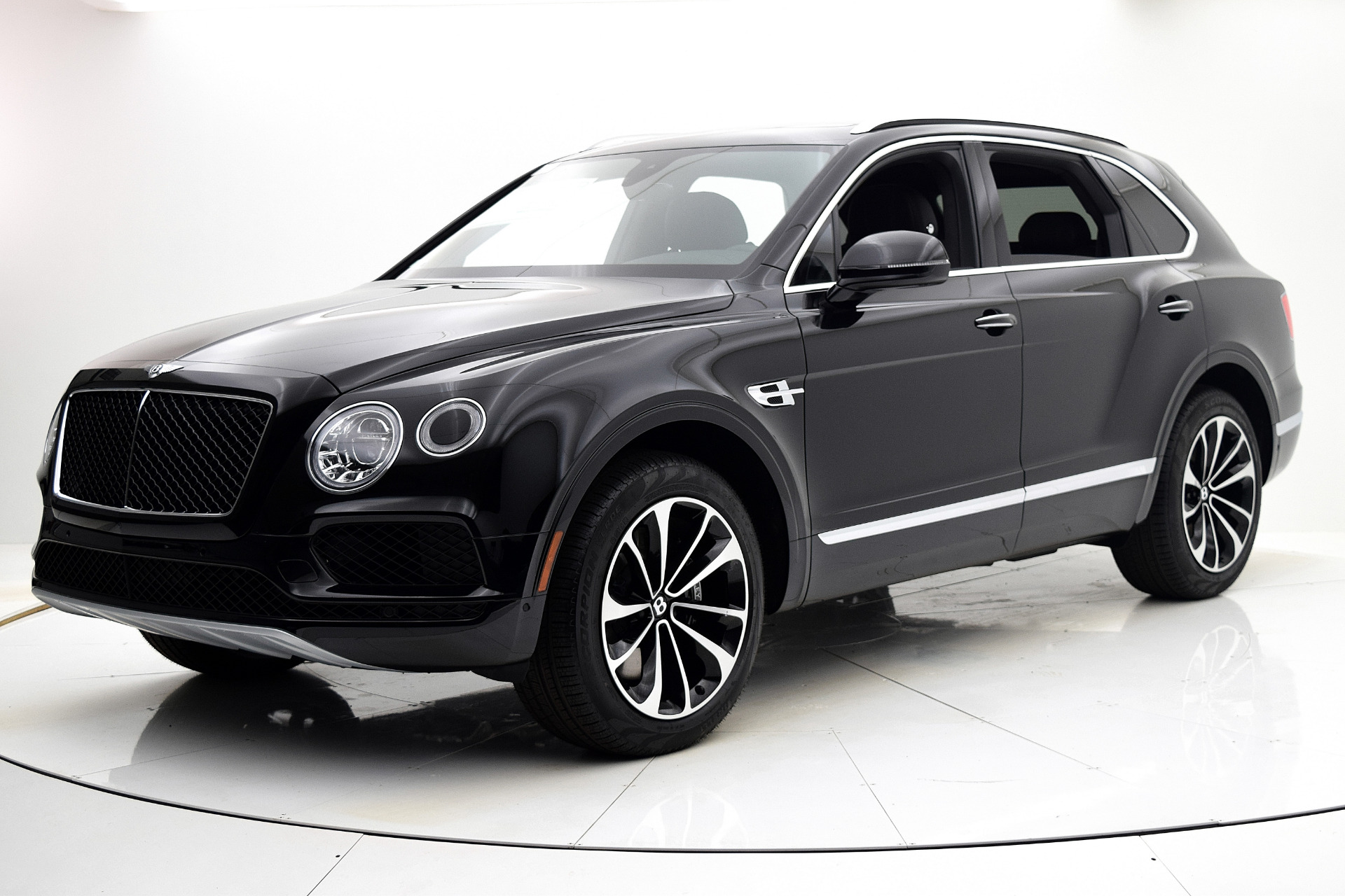 Used 2019 Bentley Bentayga V8 for sale Sold at F.C. Kerbeck Aston Martin in Palmyra NJ 08065 2