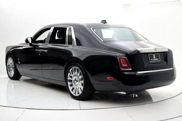 Used 2019 Rolls-Royce Phantom for sale Sold at F.C. Kerbeck Aston Martin in Palmyra NJ 08065 4